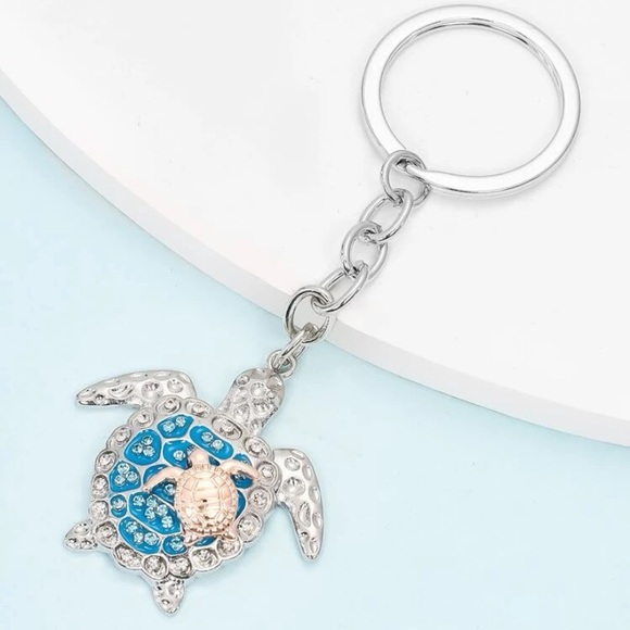 Accessories - New! Rhinestone Sea Turtle w/Baby Turtle Keychain Blue & Silver